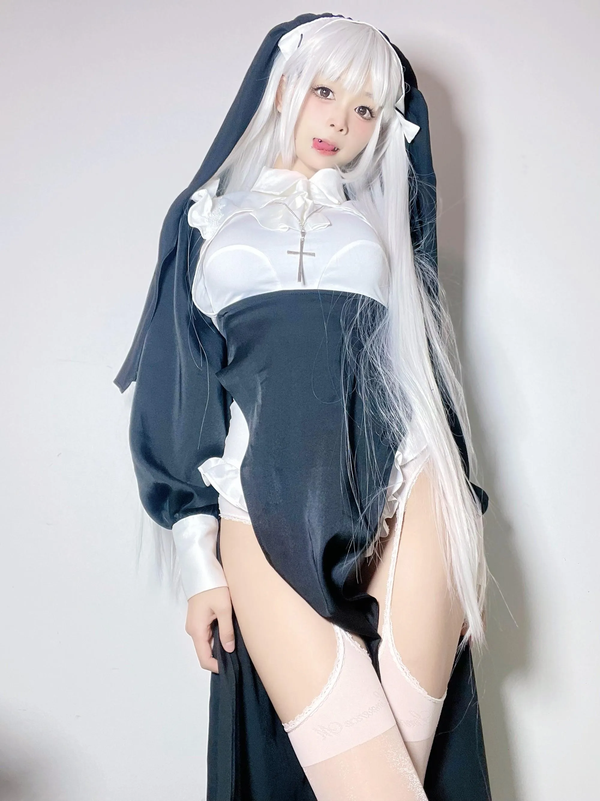 聂傲娇 – NO.006 白毛女神 [23P]插图